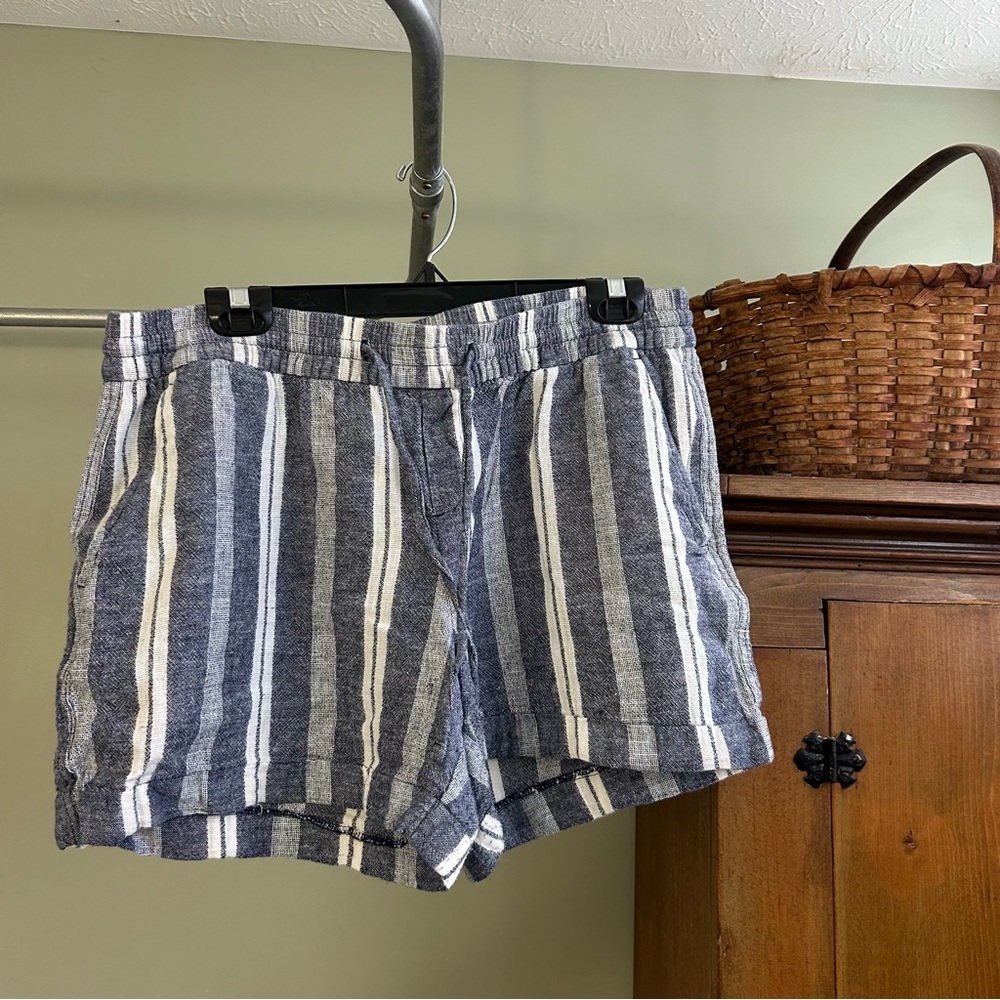 Old Navy Blue and White Striped Women's Linen-blend Drawstring Shorts